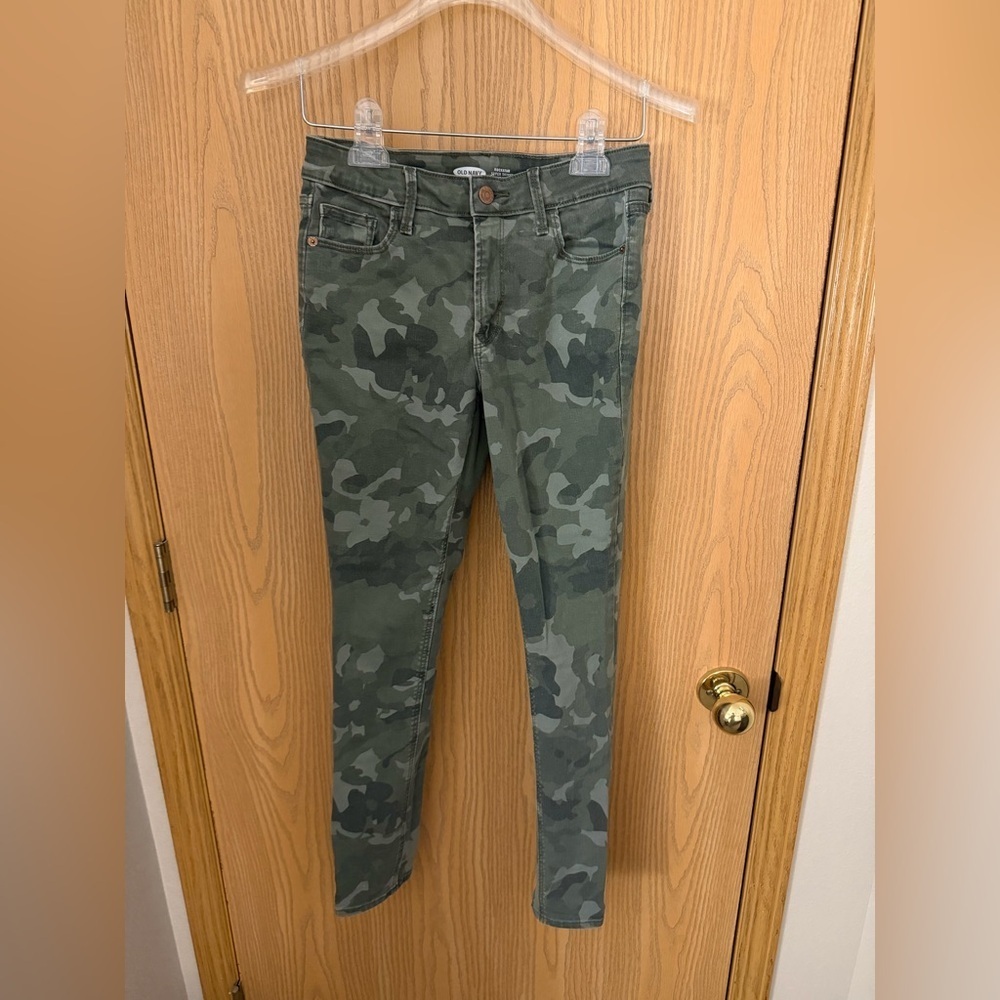 Old Navy EUC Camouflage Rockstar Super Skinny Jeans Size 4